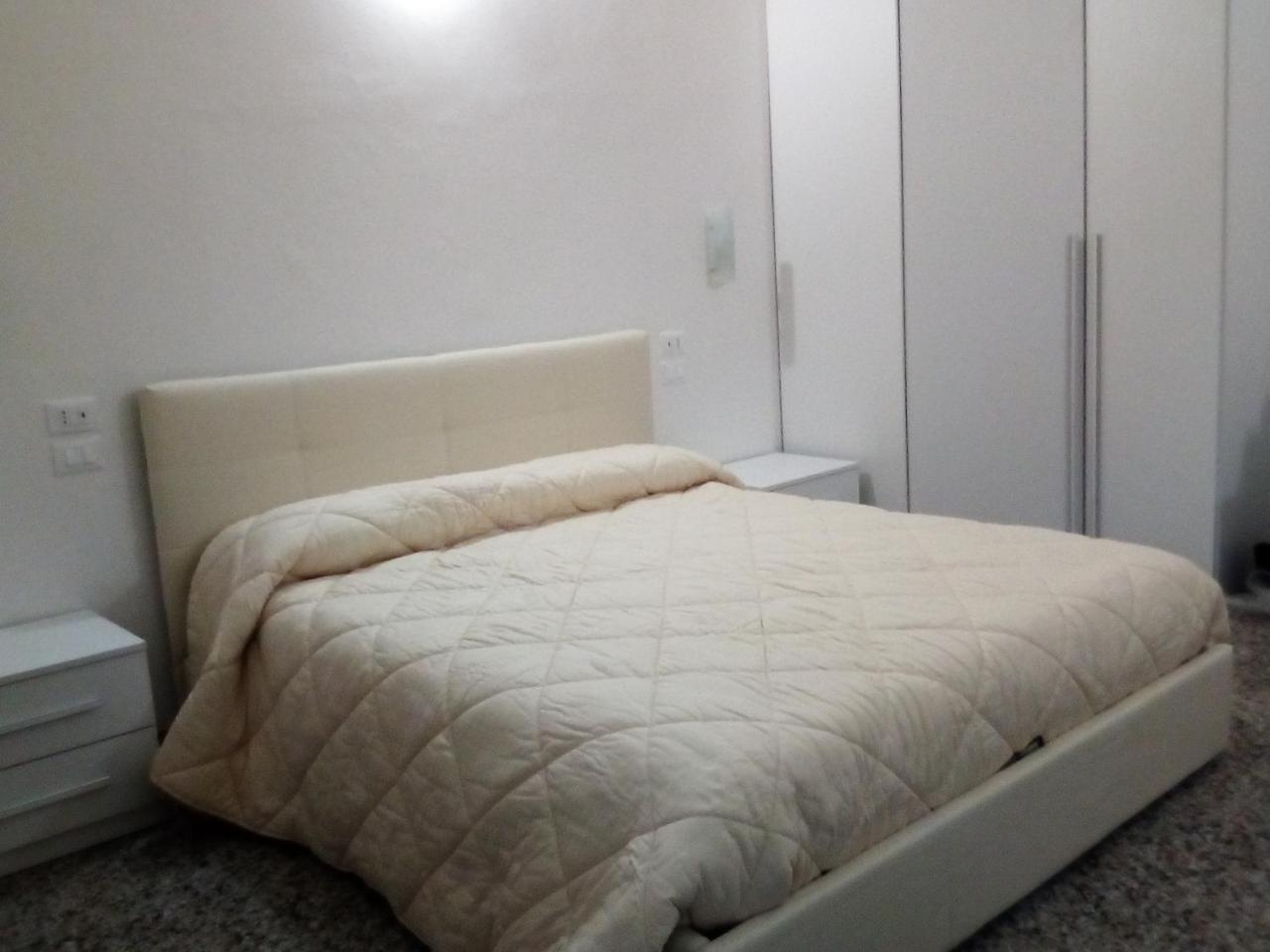 Officina Urban Sleep Bed and Breakfast San Benedetto del Tronto Exteriör bild