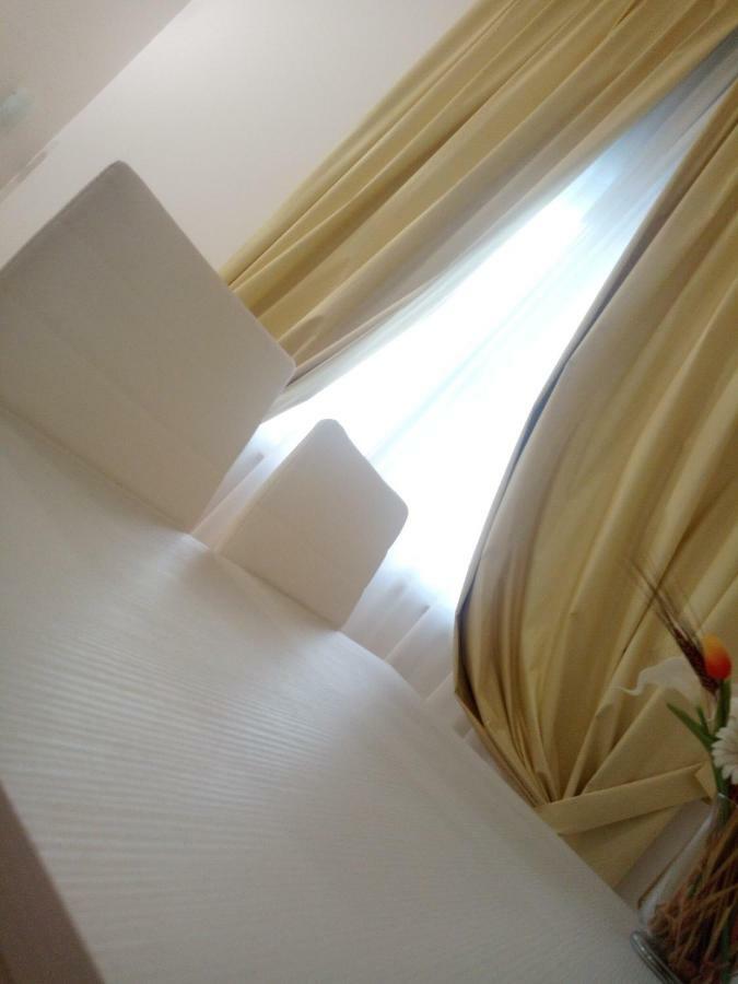 Officina Urban Sleep Bed and Breakfast San Benedetto del Tronto Exteriör bild